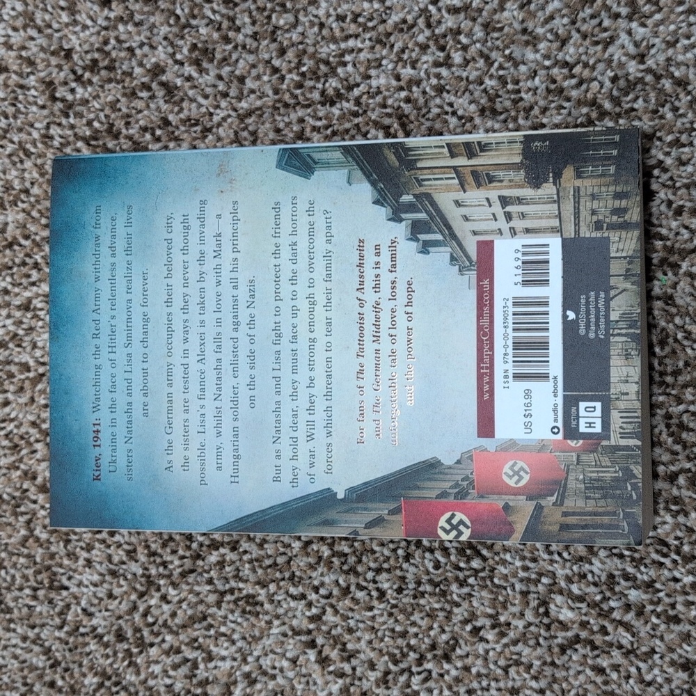 Sisters of War Book softcover Book Written by Lana Kortchik - Picture 2 of 2